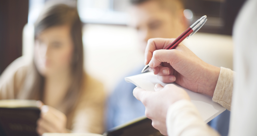how-to-improve-employee-performance-reviews how to improve employees performance reviews