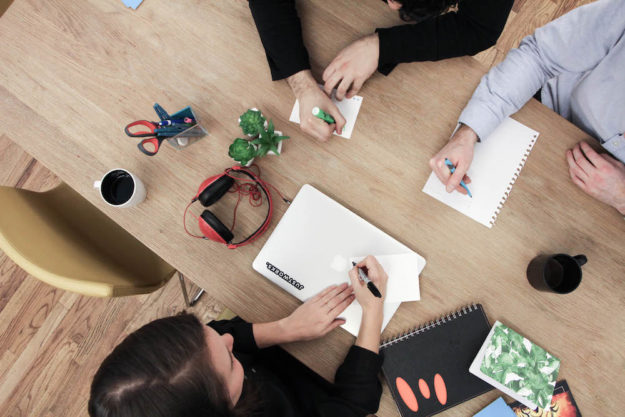 peer-mentoring-workplace The Many Benefits of Peer Mentoring in the Workplace